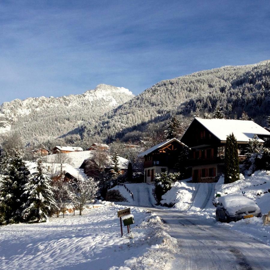 L'Ours Blanc Lodge Le Biot Exterior foto